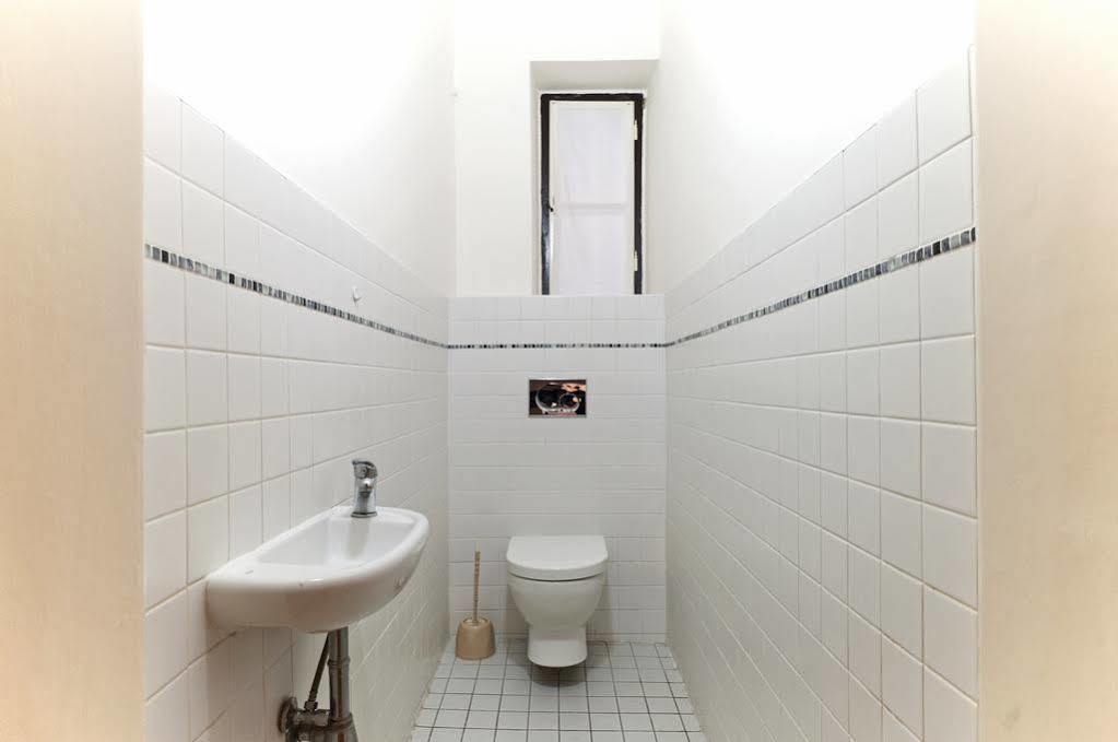 Gallery Hostel Prague Ngoại thất bức ảnh